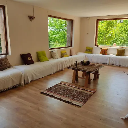 Jardin Mandala, Casa Rural 